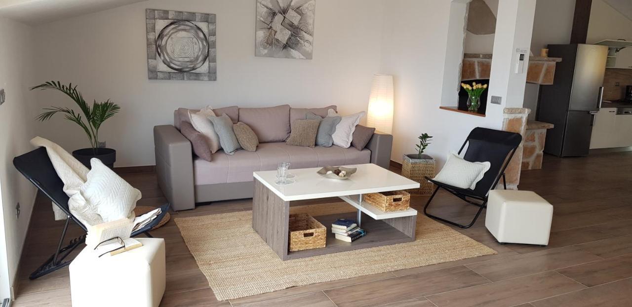 Apartments Huljic هفار المظهر الخارجي الصورة