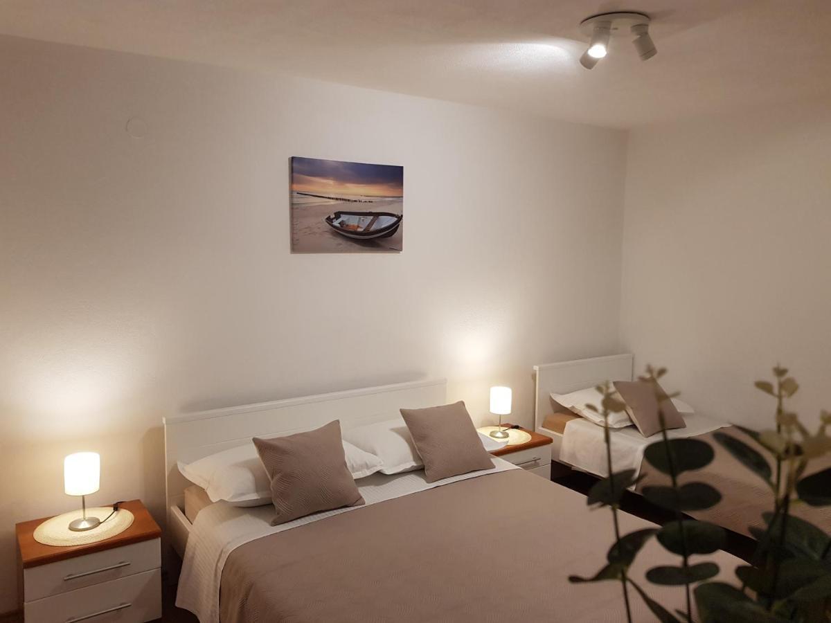 Apartments Huljic هفار المظهر الخارجي الصورة