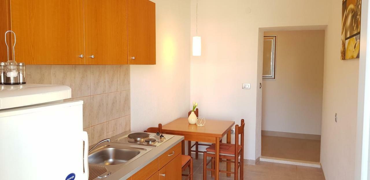 Apartments Huljic هفار المظهر الخارجي الصورة